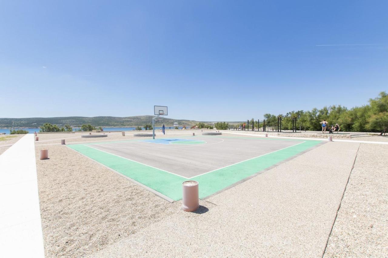 Holiday Home Martelina Starigrad Paklenica Dış mekan fotoğraf